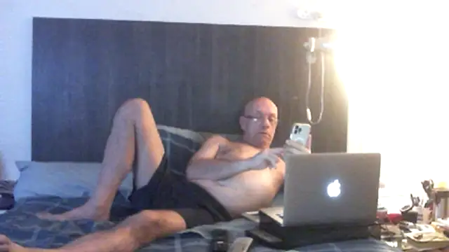 Snapshot of dazuk4513 chatting on July 2026 10:23:01 PM dazuk4513 online show from July 2026 10:23:01 PM