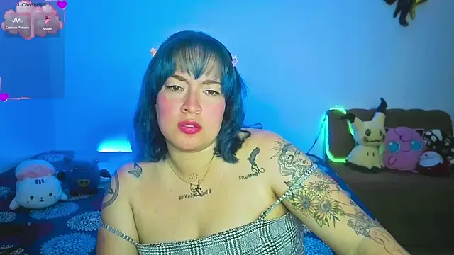 Snapshot of IamZaylu chatting on February 2025 03:53:01 AM IamZaylu online show from February 2025 03:53:01 AM