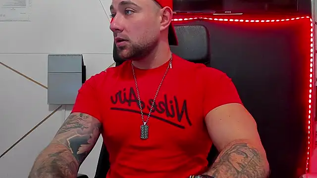 Snapshot of DuncanStone chatting on February 2026 06:26:01 AM DuncanStone online show from February 2026 06:26:01 AM