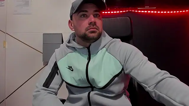 Snapshot of DuncanStone chatting on March 2026 04:49:01 AM DuncanStone online show from March 2026 04:49:01 AM