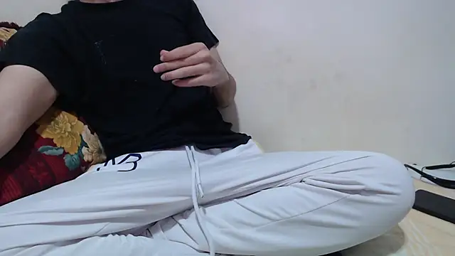 Alexdelarge323 online show from June 2026 03:03:01 PM