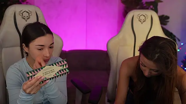 Jasmine Flow online show from December 2025 08:10:01 AM