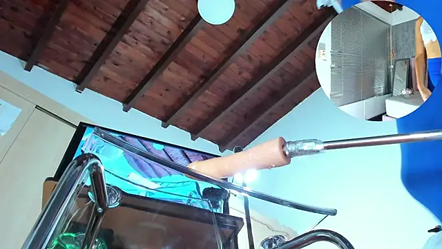 naomidibello online show from February 2026 04:25:01 PM