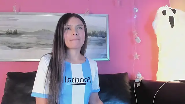 Tiffanysurez  online show from October 2025 08:28:02 PM