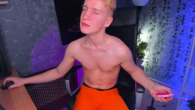 AlexxSweet online show from December 2024 10:56:01 AM