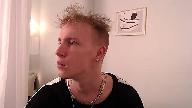 AlexxSweet online show from May 2026 04:40:02 AM
