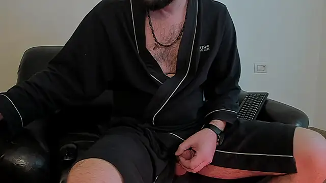 Snapshot of KingMalcom chatting on January 2025 09:24:02 AM KingMalcom online show from January 2025 09:24:02 AM