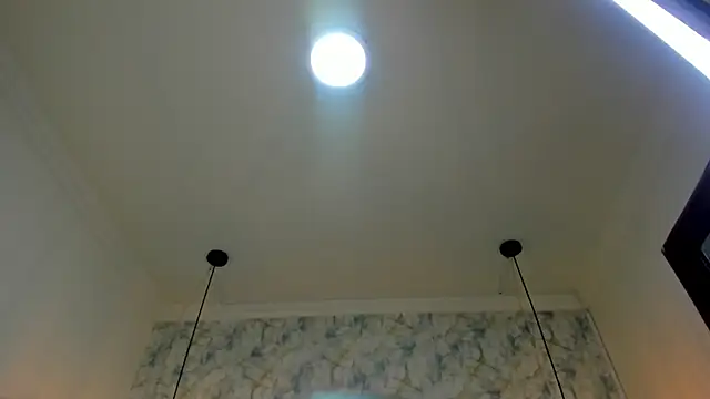 nalalye cruzz  online show from June 2026 01:43:02 AM