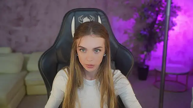 Snapshot of Anabelka054 chatting on November 2025 11:32:02 AM Anabelka054 online show from November 2025 11:32:02 AM