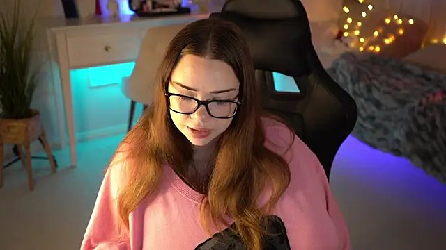 VixenMia online show from February 2025 03:19:01 AM