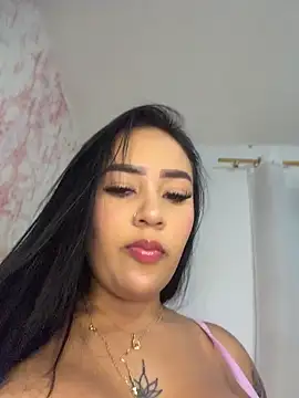 Luisa Fernandaa online show from June 2026 03:04:01 AM