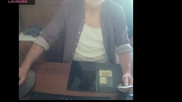 Snapshot of terrybare chatting on January 2025 09:47:02 AM terrybare online show from January 2025 09:47:02 AM