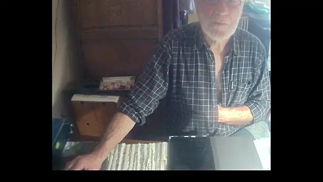 terrybare online show from December 2025 10:57:02 AM