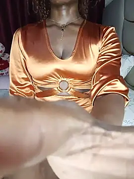 NicRaisaa online show from June 2026 06:55:02 PM