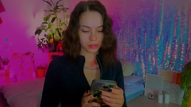 Snapshot of poli__ chatting on January 2025 11:18:01 PM poli online show from January 2025 11:18:01 PM