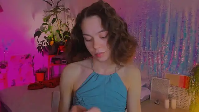 Snapshot of poli__ chatting on January 2025 09:05:01 PM poli online show from January 2025 09:05:01 PM