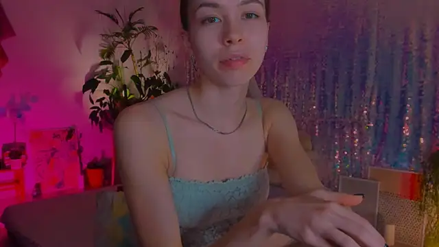 Snapshot of poli__ chatting on January 2025 12:03:01 AM poli online show from January 2025 12:03:01 AM