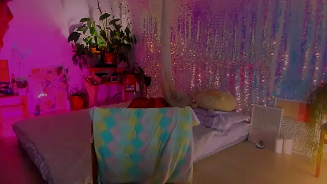 Snapshot of poli__ chatting on January 2025 05:42:02 PM poli online show from January 2025 05:42:02 PM