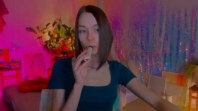 Snapshot of poli__ chatting on February 2025 09:58:02 PM poli online show from February 2025 09:58:02 PM