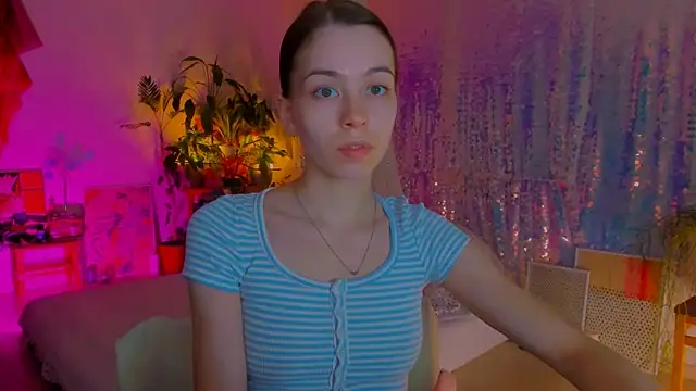 Snapshot of poli__ chatting on March 2025 09:37:01 PM poli online show from March 2025 09:37:01 PM