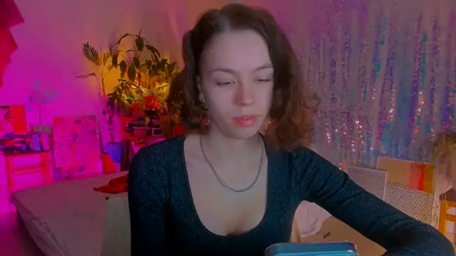 Snapshot of poli__ chatting on March 2025 09:13:02 PM poli online show from March 2025 09:13:02 PM