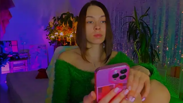 Snapshot of poli__ chatting on December 2025 04:11:01 PM poli online show from December 2025 04:11:01 PM