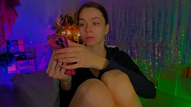 Snapshot of poli__ chatting on December 2025 03:51:02 PM poli online show from December 2025 03:51:02 PM