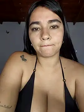 Snapshot of alison_villalobo chatting on May 2026 05:19:01 PM alison villalobo online show from May 2026 05:19:01 PM