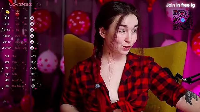Snapshot of R-U-B-Y chatting on February 2025 05:10:02 PM R-U-B-Y online show from February 2025 05:10:02 PM