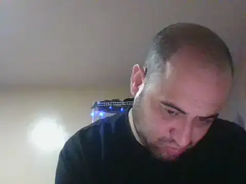 Snapshot of alphaswitchard chatting on December 2024 03:58:01 AM alphaswitchard online show from December 2024 03:58:01 AM