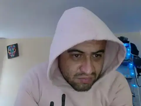 Snapshot of alphaswitchard chatting on December 2024 09:36:02 PM alphaswitchard online show from December 2024 09:36:02 PM