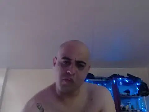 Snapshot of alphaswitchard chatting on January 2025 01:45:02 PM alphaswitchard online show from January 2025 01:45:02 PM