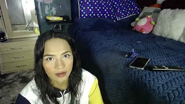 Snapshot of Samara_Beltran chatting on December 2024 02:55:02 AM Samara Beltran online show from December 2024 02:55:02 AM