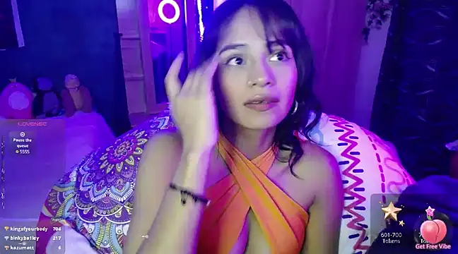 Snapshot of Samara_Beltran chatting on February 2025 08:53:02 AM Samara Beltran online show from February 2025 08:53:02 AM
