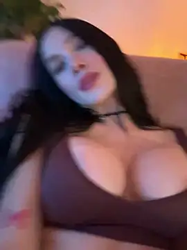 Snapshot of Im_Valentina chatting on February 2025 01:34:01 AM Im Valentina online show from February 2025 01:34:01 AM