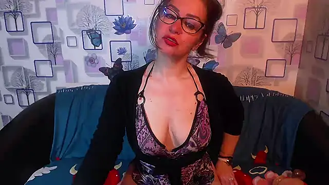 Snapshot of milfsexy chatting on May 2026 09:05:02 AM milfsexy online show from May 2026 09:05:02 AM