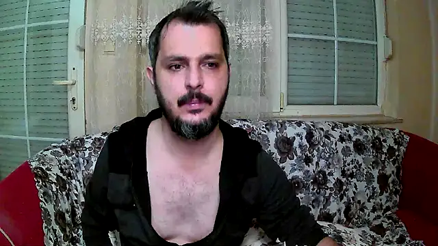 Coldskull69 online show from November 2025 09:58:01 PM