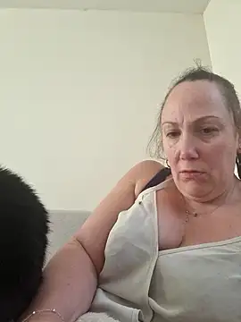Snapshot of Wisie_Cutie chatting on March 2025 04:26:02 PM Wisie Cutie online show from March 2025 04:26:02 PM