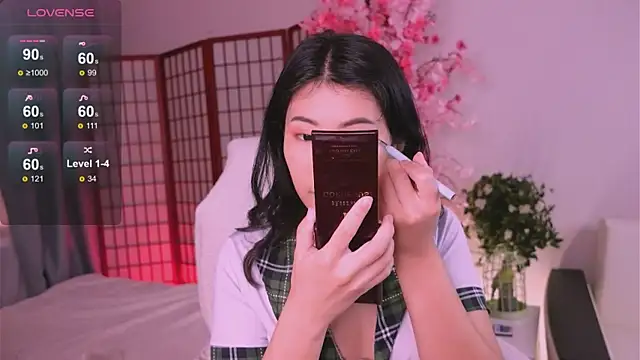 Wendy  Hills online show from September 2025 05:50:01 AM