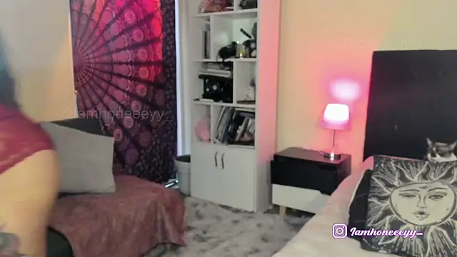 Thedollhoney online show from July 2026 03:41:01 PM