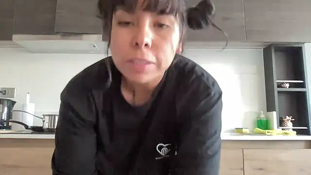 Snapshot of Diosagata chatting on February 2026 12:23:01 PM Diosagata online show from February 2026 12:23:01 PM