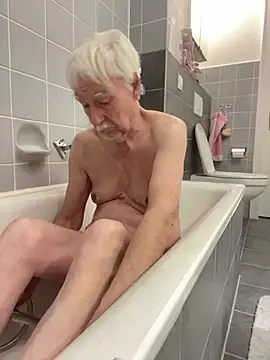 Snapshot of Steffibi1954 chatting on February 2026 07:54:02 PM Steffibi1954 online show from February 2026 07:54:02 PM