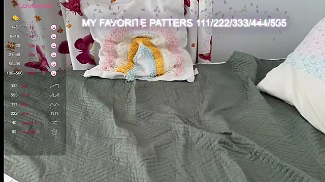 Snapshot of Claraxxxxx chatting on March 2025 01:12:02 PM Claraxxxxx online show from March 2025 01:12:02 PM