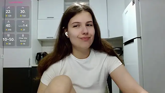Snapshot of SayMeow_ chatting on May 2026 08:39:01 PM SayMeow online show from May 2026 08:39:01 PM