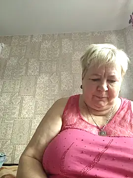 Snapshot of EffectFiona chatting on January 2025 07:06:02 AM EffectFiona online show from January 2025 07:06:02 AM