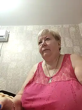 Snapshot of EffectFiona chatting on January 2025 11:19:01 PM EffectFiona online show from January 2025 11:19:01 PM