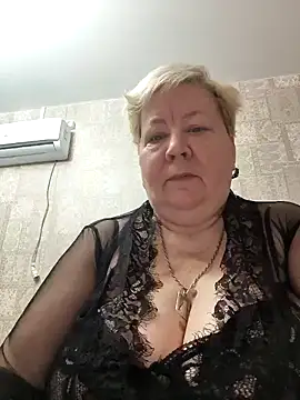 Snapshot of EffectFiona chatting on January 2025 02:25:01 AM EffectFiona online show from January 2025 02:25:01 AM