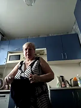 Snapshot of EffectFiona chatting on January 2025 04:30:01 AM EffectFiona online show from January 2025 04:30:01 AM