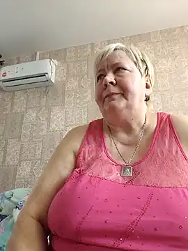 Snapshot of EffectFiona chatting on February 2025 09:54:02 AM EffectFiona online show from February 2025 09:54:02 AM