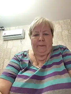 Snapshot of EffectFiona chatting on March 2025 10:59:01 PM EffectFiona online show from March 2025 10:59:01 PM